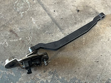 Lade das Bild in den Galerie-Viewer, 175 150 135 115 hp Ficht Evinrude NEUTRAL SAFETY SWITCH &amp; CABLE 0586130 LEVER 0343118 0439333 two stroke
