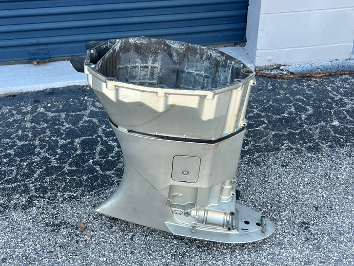 BF 225 200 hp Honda 20”  EXTENSION CASE 40201-ZY3-020ZA midsection four stroke