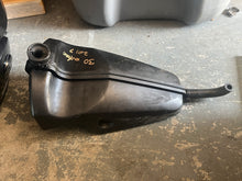 Load image into Gallery viewer, 30 25 15 hp Evinrude E-tec AIR SILENCER ASSY 5007320 two stroke 2017 compatible 2009-up AA AB AF
