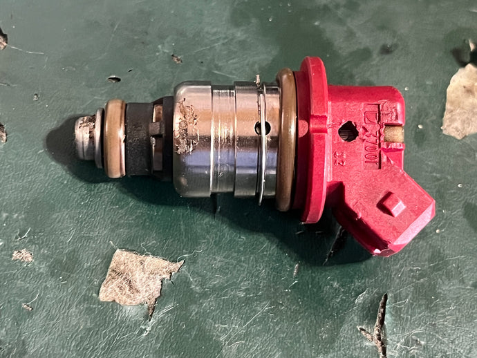 75 - 225 hp Mercury OPTIMAX red FUEL INJECTOR 804528 8M0222157 two stroke TESTED