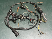 Load image into Gallery viewer, 115 hp Yamaha WIRE HARNESS ASSEMBLY 6E5-82590-01-00 6E5-82590-10-00 1985-87 two stroke
