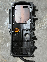 Lade das Bild in den Galerie-Viewer, 60 50 40 hp Mercury CYLINDER HEAD COVER 893694T01 857084-c1 Four Stroke EFI
