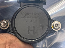 Cargar imagen en el visor de la galería, f 115 hp Yamaha THROTTLE SENSOR 6C5-85885-00-00 four stroke 2014-2025 some 50 60 70 75 90 hp compatibility
