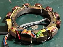 Lade das Bild in den Galerie-Viewer, 90 hp Yamaha STATOR 6H0-85510-03-00 two stroke 2002-2009 genuine

