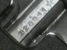 Lade das Bild in den Galerie-Viewer, 90 hp Johnson Evinrude CARBURETOR SET two stroke 1982 v4 328811 327889 56C JETS
