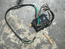 Lade das Bild in den Galerie-Viewer, 25 15 10 hp Mercury CDI SWITCH BOX 855713A4 114-7452K1 two stroke 2 cylinder
