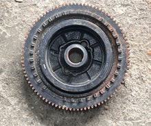 Cargar imagen en el visor de la galería, DF 60 70 HP Suzuki 32102-99E00 FLYWHEEL 1998-2009 Four Stroke 1999 f4t759

