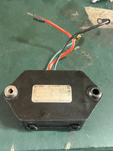 Cargar imagen en el visor de la galería, parts 115 130 150 175 200 hp Yamaha electrical CONTROL RELAY 6G5-81950-01-00 two stroke 1987-1990
