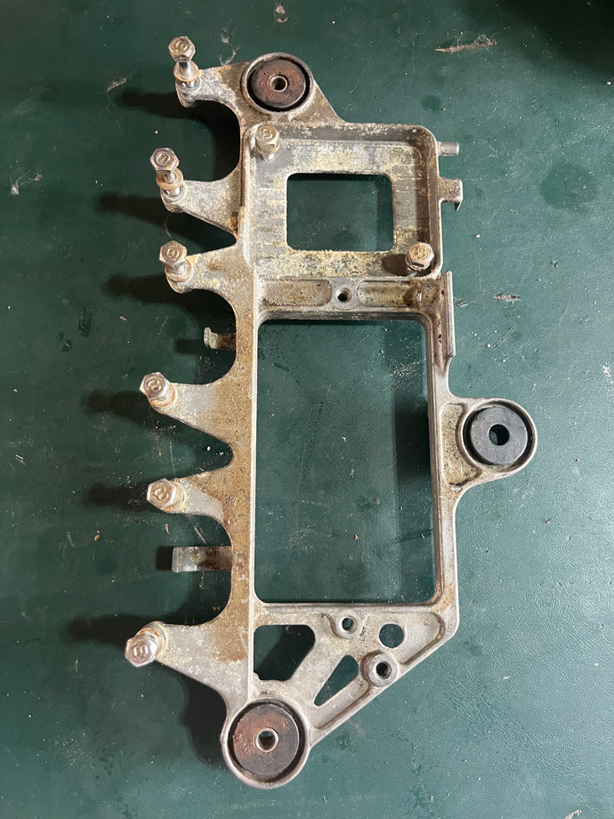 90 85 75 hp Yamaha 688-85542-03-94 BRACKET cdi coil electrical Two Stroke 84-96