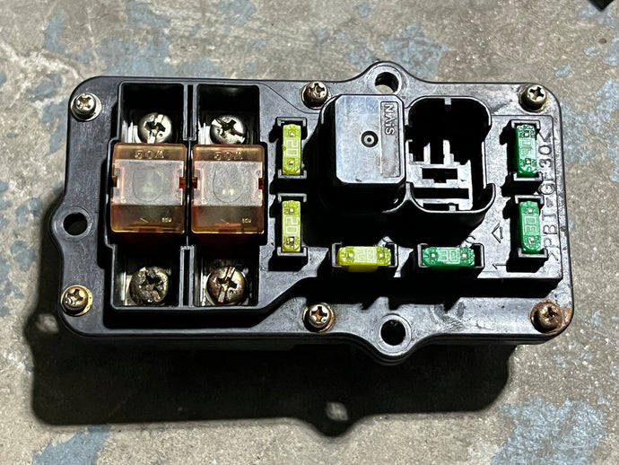 f 150 hp Yamaha electrical FUSE BOX 63P-82170-02-00 four stroke 2015-2024