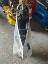 Load image into Gallery viewer, 225 hp Evinrude 30” GEAR CASE ASSY 5001614 0438045 two stroke 1998 29.25 inch from water pump to driveshaft 150-250hp
