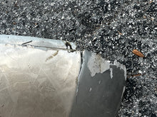 Cargar imagen en el visor de la galería, BF 150 135 hp Honda LOWER ENGINE COVERS side lower R 63711-ZY6-010ZA L 63716-ZY6-010ZA four stroke 2004-2007
