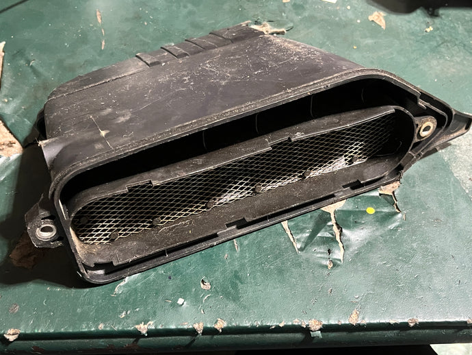 BF 50 40 30 25 hp Honda carb intake MUFFLER COVER 17390-ZV5-010 four stroke