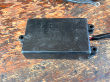 Cargar imagen en el visor de la galería, 150 175 hp Mercury SPARK ADANCE MODULE 93772A1 two stroke aka Idle Control Stabilizer
