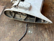 Load image into Gallery viewer, 140 125 120 hp Johnson Evinrude 20” MIDSECTION with EXHAUST HOUSING 0397861 ADAPTOR 0398694 SWIVEL BRACKET 0432708 STEERING ARM 0392519 two stroke 1988
