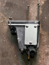 Load image into Gallery viewer, DF 60 70 HP Suzuki Vapor Separator Tank VST FLOAT CHAMBER 15600-99E00 four stroke 1998-2009
