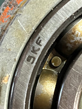 Load image into Gallery viewer, sold ebay june2025——Mercury 816954-c OEM carrier with bearing
