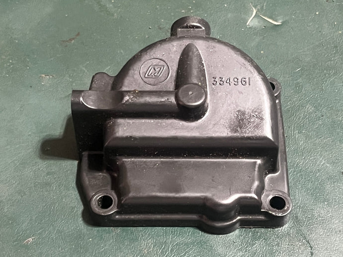 150 175 105 hp Johnson Evinrude CARBURETOR BOWL float chamber 334961 0433000 two stroke 1994 90-250 hp compatible