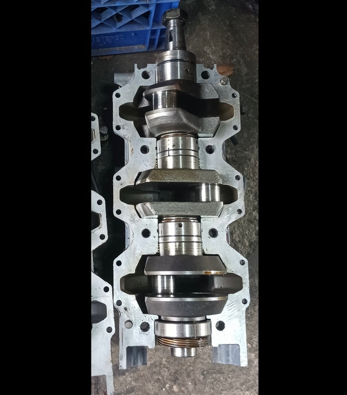 75 90 hp Yamaha CRANKSHAFT 688-11411-01-00 Two Stroke 3 Cylinder