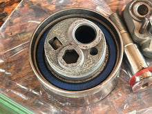 Load image into Gallery viewer, f 115 hp Yamaha belt TENSIONER 6EK-11590-00-00 Four Stroke 2014-2021 some 130 hp
