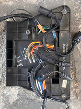 Charger l'image dans la galerie, vendu localement avril 2026—250 200 225 ch Johnson Evinrude 0586212 Power Pack 586212 0586661 1997-2001 deux temps
