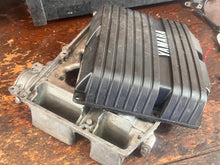 Load image into Gallery viewer, 115 130 hp Yamaha air silencer INTAKE MANIFOLD COVER
1986-1994 two stroke oem 6E5-14418-00-00 6E5-14417-10-94 
6E5-14417-02-94 no bolts
