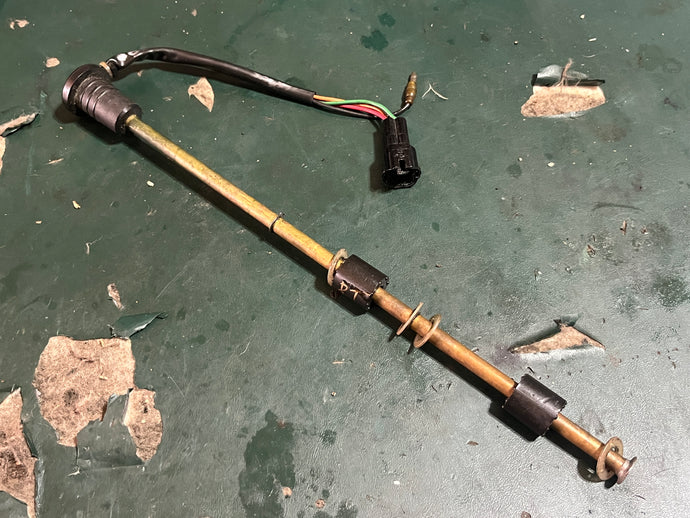 DT 150 200 225 hp Suzuki OIL LEVEL SENSOR 34860-87D21 two stroke SUPER SIX also 34860-87D20 34860-87D10