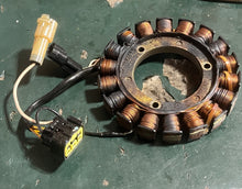 Lade das Bild in den Galerie-Viewer, DF 30 25 hp Suzuki STATOR 32120-94L00 four stroke 2015-2020
