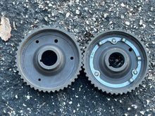 Load image into Gallery viewer, BF 250 225 200 hp Honda TIMING BELT DRIVEN PULLEY right 14261-ZY3-C00 four stroke
