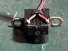 Lade das Bild in den Galerie-Viewer, DF 30 25 hp Suzuki IGNITION TIMING COIL 32160-94L00 four stroke 2015-2020
