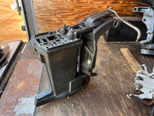 Load image into Gallery viewer, 90 hp Mercury MIDSECTION DRIVESHAFT HOUSING 8974A11 SWIVEL 1499-8710A4 8710A17 8710A20 8M0102865 STEERING ARM PIN 12079A3 12079A9 EXHAUST PLATE 42954A1 42966T LINK ROD 873491 two stroke 3 cylinder 1988
