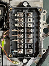 Lade das Bild in den Galerie-Viewer, 75 85 90 hp Yamaha CDI UNIT TIA03-15 1996 688-85540-16-00, 3 - IGNITION COILS 688-85540-16-00, VOLTAGE REGULATOR 692-81910-61-00, BRACKET 688-85542-03-94, STARTER RELAY 6G1-81941-10-00,  RELAY ASSY 61A-81950-00-00

