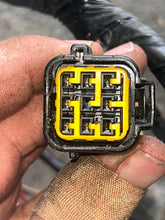 Load image into Gallery viewer, 115 130 hp Yamaha engine WIRE HARNESS 6N7-82590-11-00 6N7-82590-12-00 Two Stroke 1990-1993

