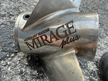 Lade das Bild in den Galerie-Viewer, Mercury MIRAGE PLUS Propeller 14 3/4x21p LH 48-13703 Stainless Prop 3-blade 1243-2 Yamaha 6 Cylinder NEEDS HUB KIT
