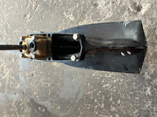 Lade das Bild in den Galerie-Viewer, 30 25 hp Mercury LOWER UNIT ASSY 825132T23 gearcase 8M0187015 346Q600006 four stroke EFI
