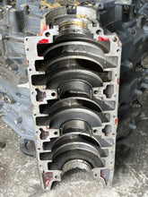 Load image into Gallery viewer, 250 225 hp Yamaha HPDI CRANKCASE BLOCK w COVER 60X-15100-03-1S 60V-00 two stroke 2005-2009
