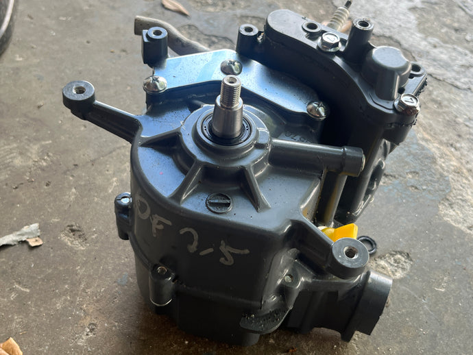 DF 2.5 hp Suzuki  CYLINDER BLOCK crankcase 11200-97J20 HEAD COVER 11110-97J30 four stroke 2023-2024