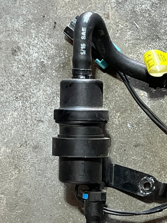 115 hp Mercury AIR FUEL MODULE CANISTER 884545A02 four stroke EFI  SOME compatibility 75 80 100 hp EFI, some 135 150 175 200 hp Verado