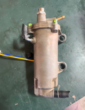 Lade das Bild in den Galerie-Viewer, 50 40 hp Tohatsu Nissan FFP FUEL FEED PUMP for vst 3T5043100 two stroke 2002-2018 some 70 90 hp compatibility

