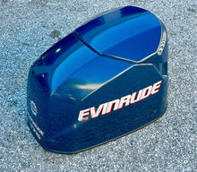 Lade das Bild in den Galerie-Viewer, 175 150 135 hp Evinrude Ficht ENGINE COVER 0285623 0285659 two stroke 2005
