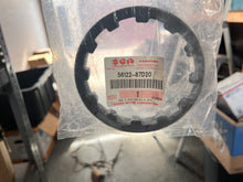 Lade das Bild in den Galerie-Viewer, DT 150 175  200 225 hp Suzuki PROP SHAFT STOPPER 56122-87D20 two stroke
