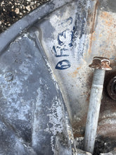Load image into Gallery viewer, BF 115 hp Honda MOUNT CASE 23170-ZW5-000ZA four stroke 1999-2007+ some 130 hp 1909-2004
