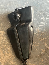 Load image into Gallery viewer, 30 25 15 hp Evinrude E-tec AIR SILENCER ASSY 5007320 two stroke 2017 compatible 2009-up AA AB AF
