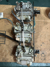 Lade das Bild in den Galerie-Viewer, sold ebay may2024—— 90 hp Yamaha CARBURETOR SET 6H130 two stroke 2005-2009 linkage 6H1-14301-30-00 6H1-14302-30-00 6H1-14303-30-00

