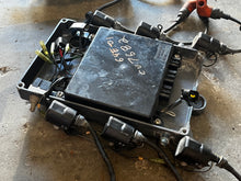Load image into Gallery viewer, 150 175 200 Yamaha CDI CONTROL UNIT CU7682 64E-85540-01-00 with IG-39 COILS &amp; BRACKET Two Stroke
