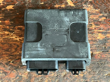Load image into Gallery viewer, DF 115 hp Suzuki ecu ENGINE CONTROL UNIT 33920-92J90 f6t54672 Four Stroke 2013
