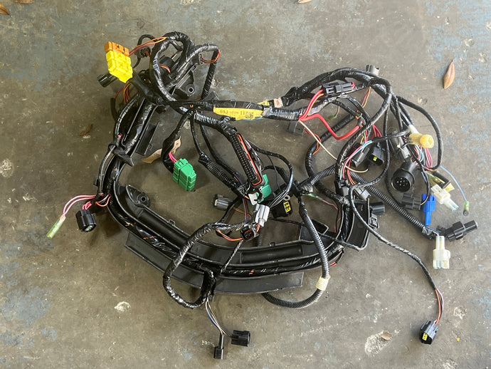 f 225 200 hp Yamaha engine WIRE HARNESS 69J-82590-50-00 2005, HARNESS 3 69J-8259N-11-00 four stroke 2005-2010