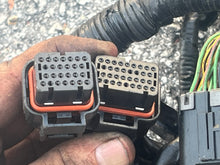 Load image into Gallery viewer, BF 130 115 hp Honda REMOTE CONTROL CABLE engine harness 32520-ZW5-010 Four Stroke NEWER 2004-up
