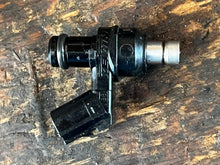 Lade das Bild in den Galerie-Viewer, MFS 50 40 hp Tohatsu FUEL INJECTOR 3KY103000 keihin FE15 N3J FOUR STROKE 2014-2022 some 60 hp

