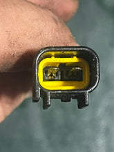 Load image into Gallery viewer, 250 hp Yamaha 76 degree SOLENOID VALVE ASSY 61A-86120-00-00 two stroke 1990-1996 some 225 hp 1994-1996
